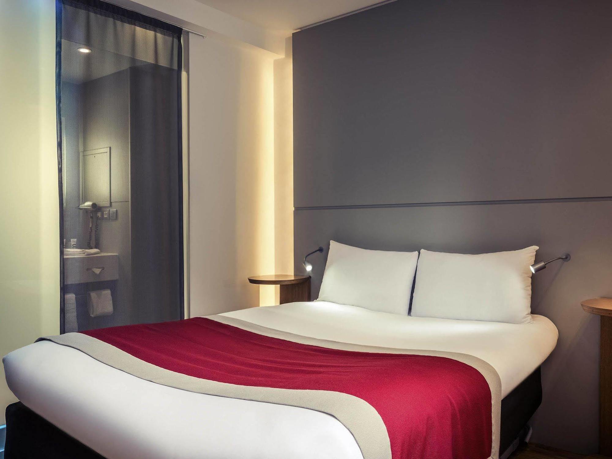 Mercure Paris Arc De Triomphe Etoile Dış mekan fotoğraf